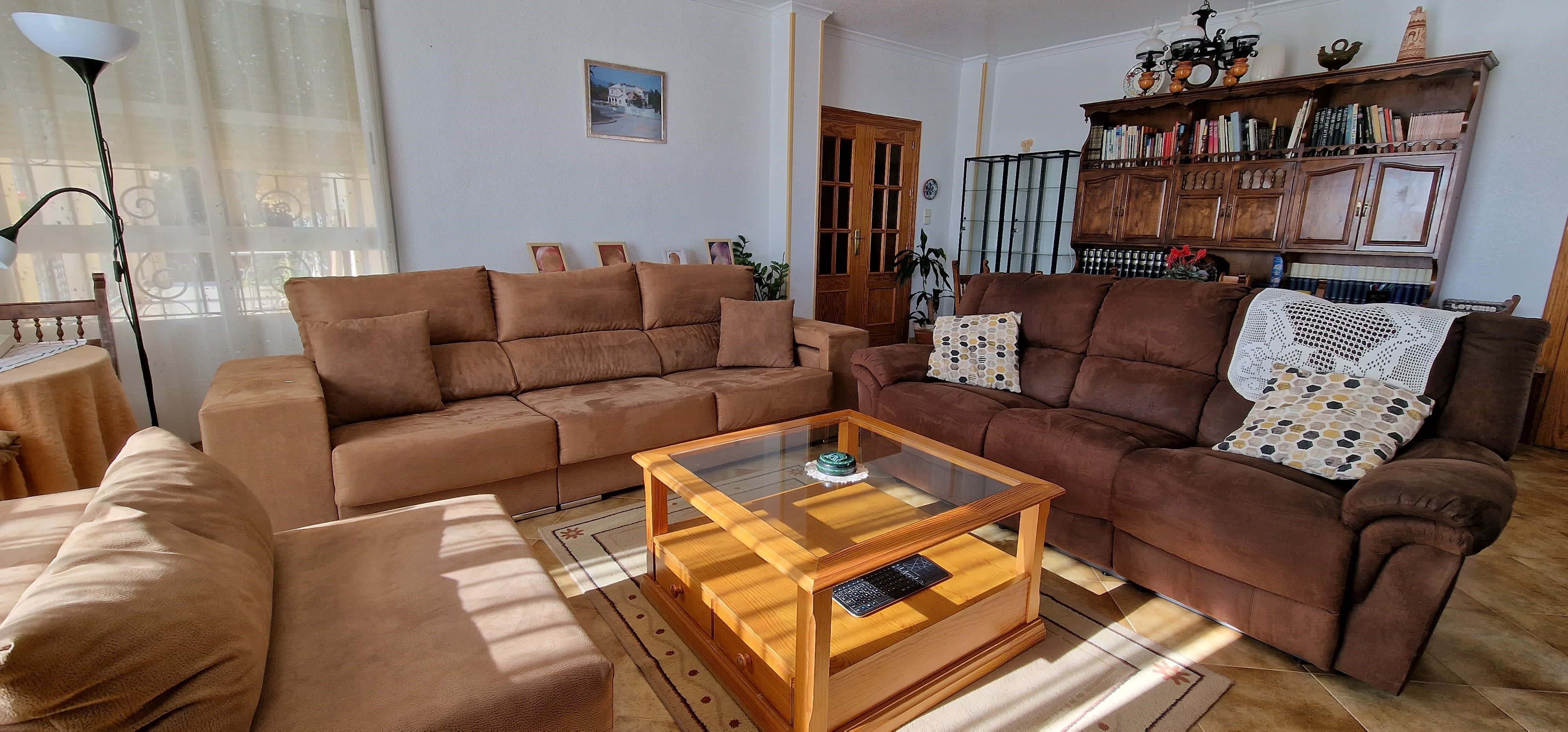 Venta de Chalet en La Urbanización La Charca - imagen 10