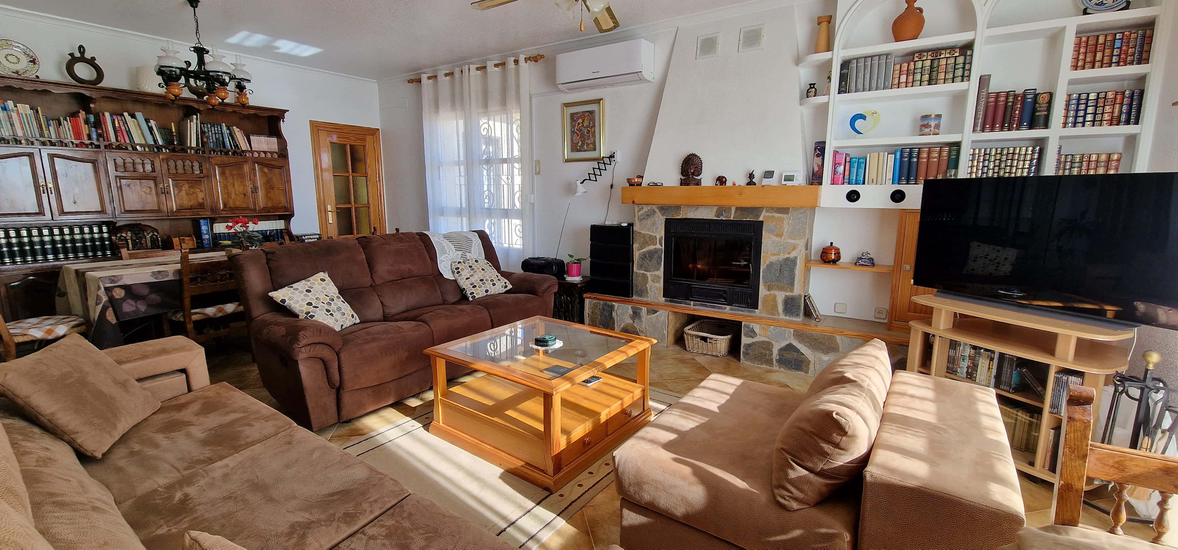 Venta de Chalet en La Urbanización La Charca - imagen 11
