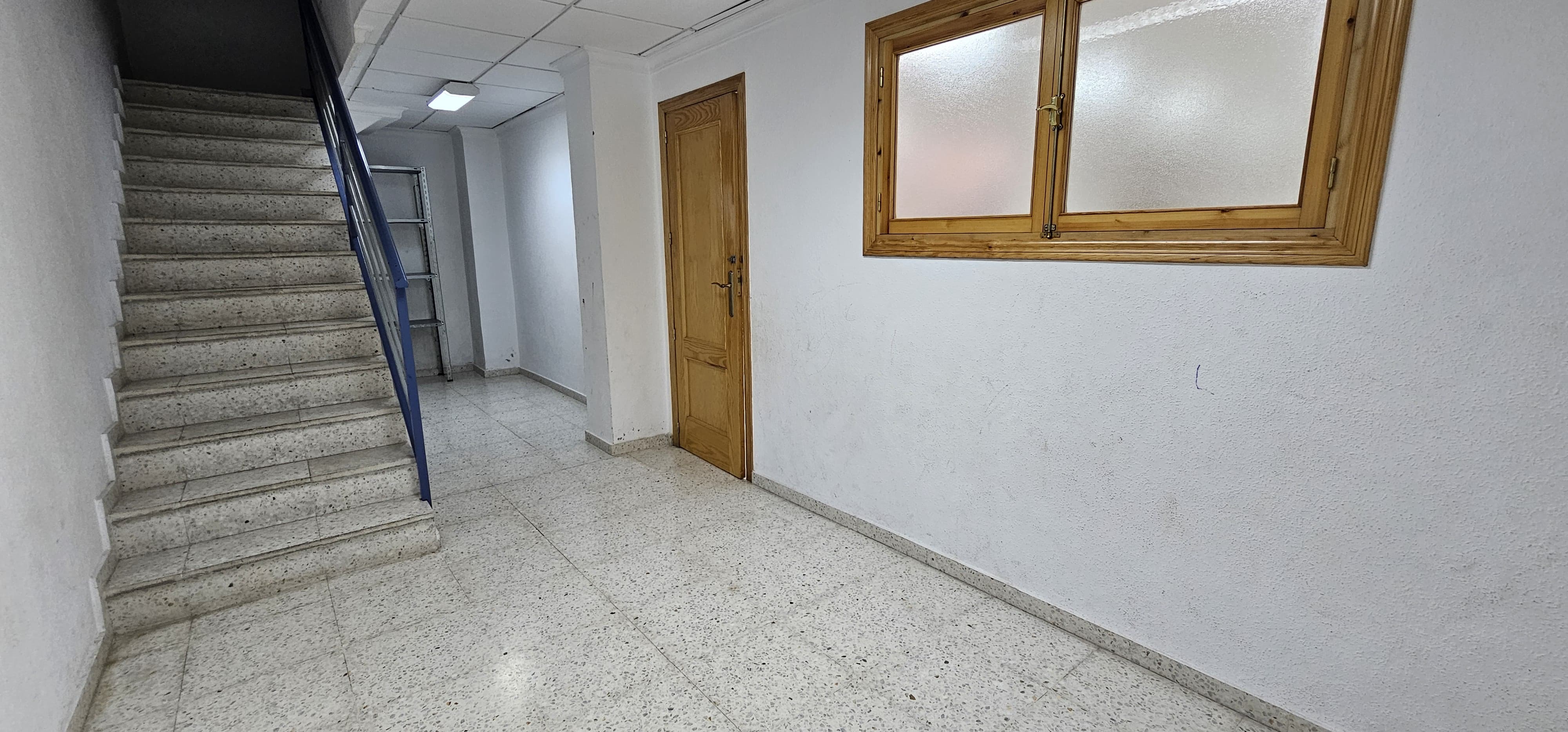 Venta Local Comercial en Avenida Santa Eulalia, Totana - imagen 9