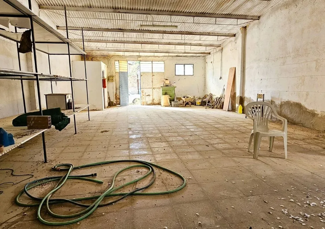 Venta Nave Industrial Calle Mayor Sevilla en Totana - imagen 2