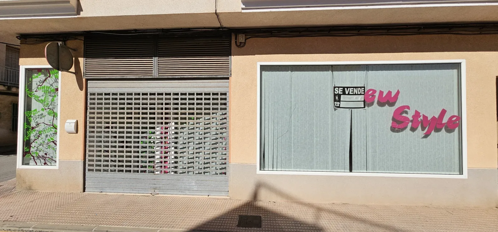 Venta Local comercial en el Barrio El Parral, Totana  - imagen 1