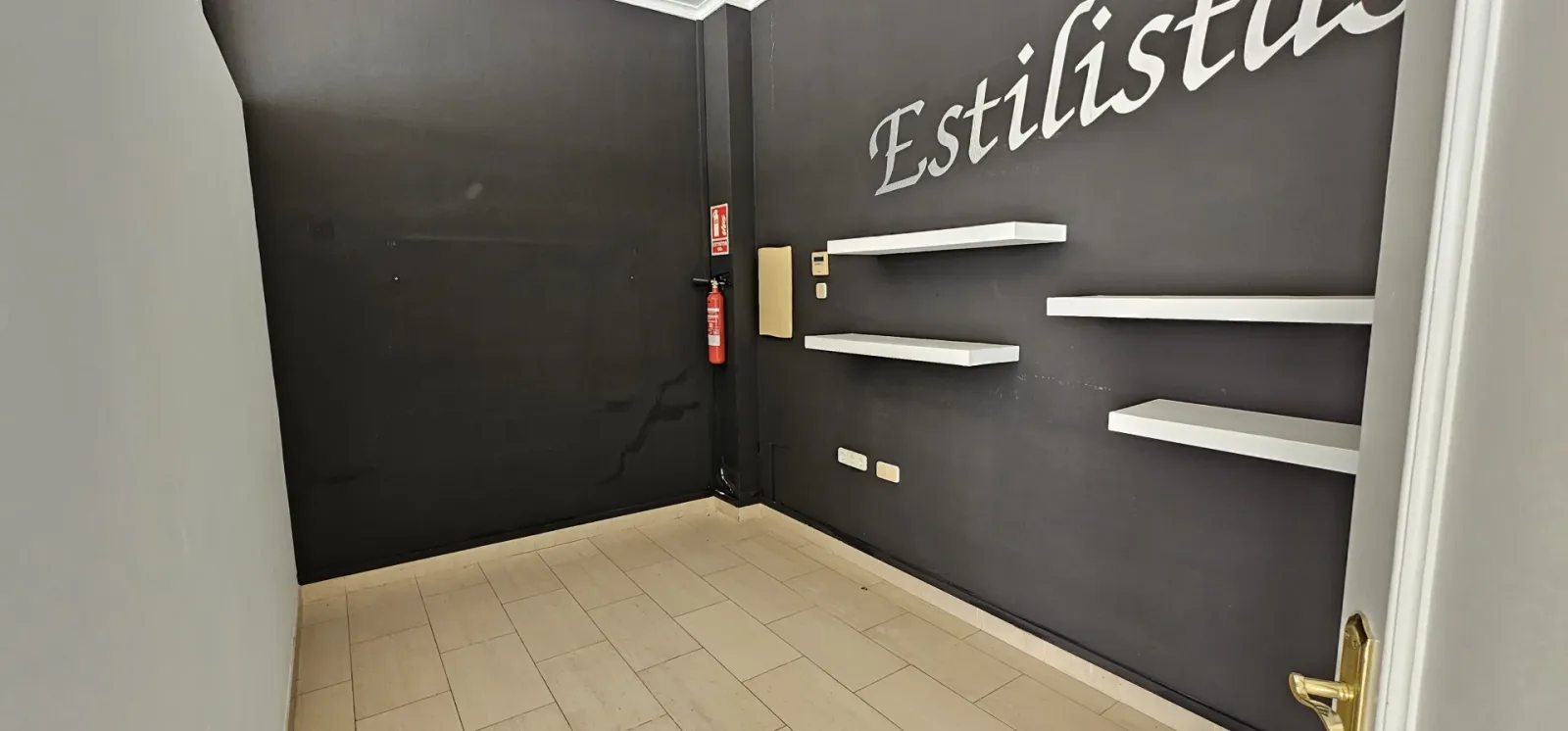 Venta Local comercial en el Barrio El Parral, Totana  - imagen 11