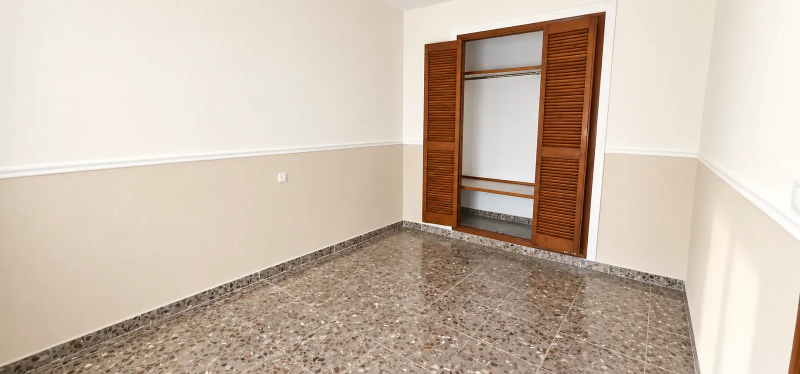 Venta Piso con Ascensor en Primera Planta en el Centro de Totana  - imagen 8