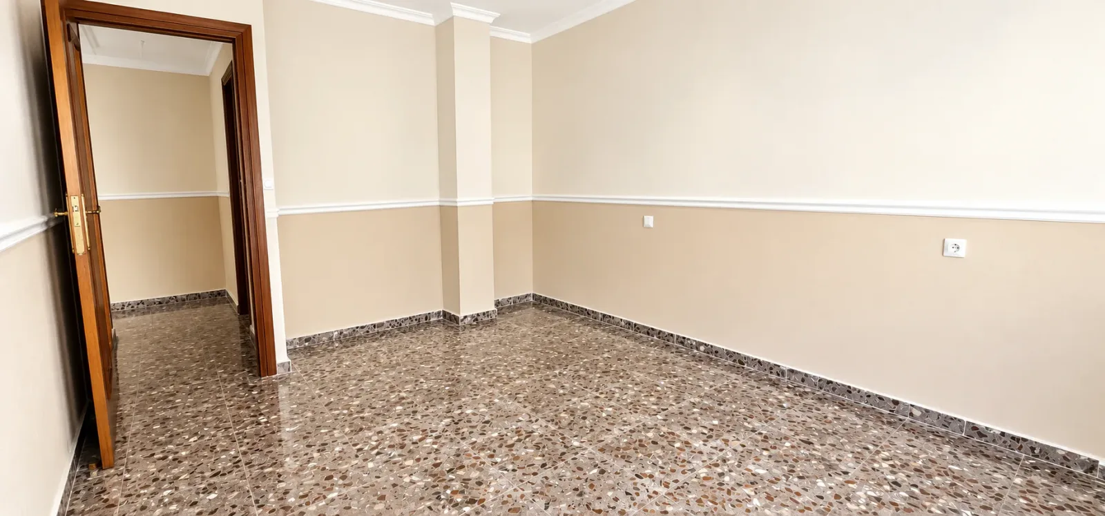 Venta Piso con Ascensor en Primera Planta en el Centro de Totana  - imagen 4