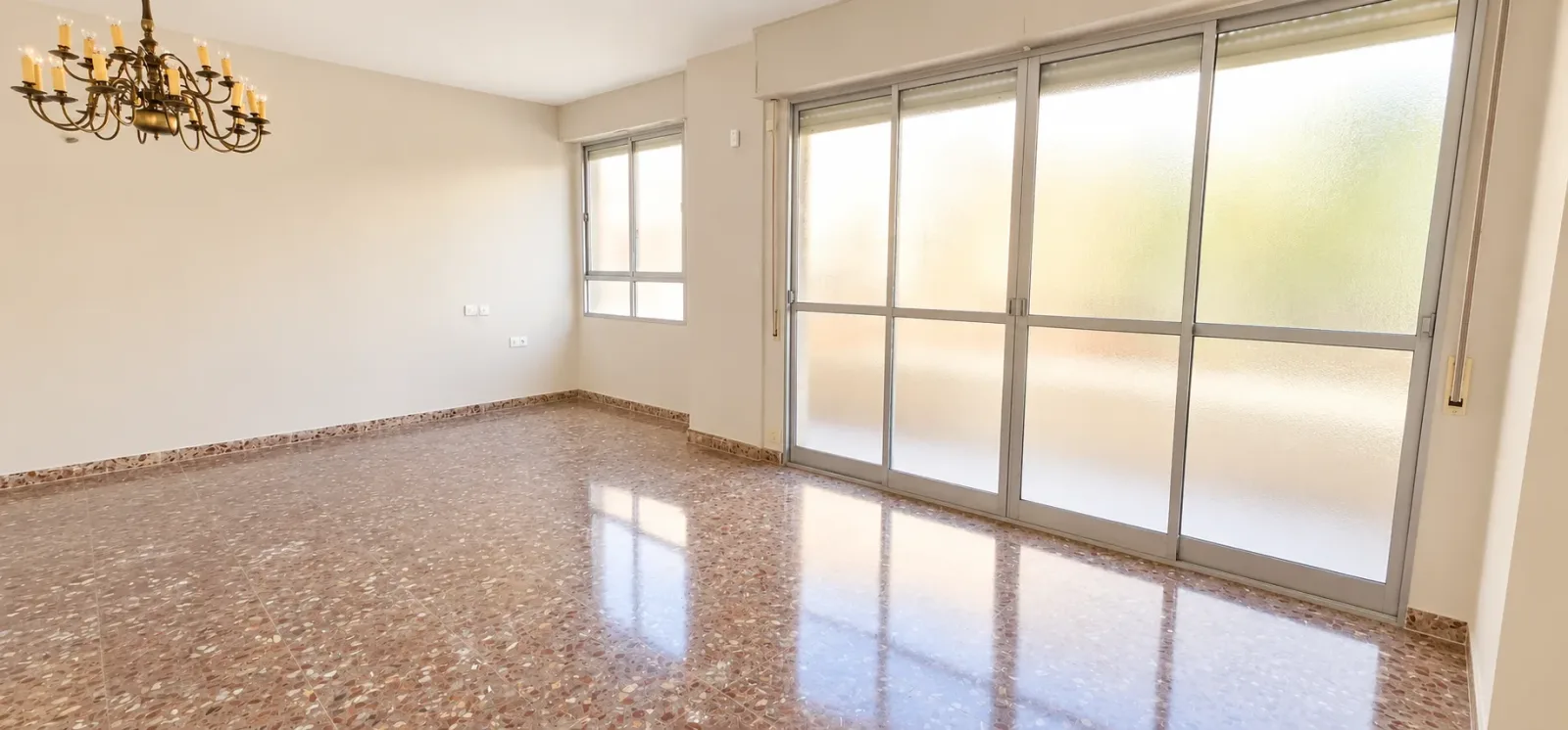Venta Piso con Ascensor en Primera Planta en el Centro de Totana  - imagen 9