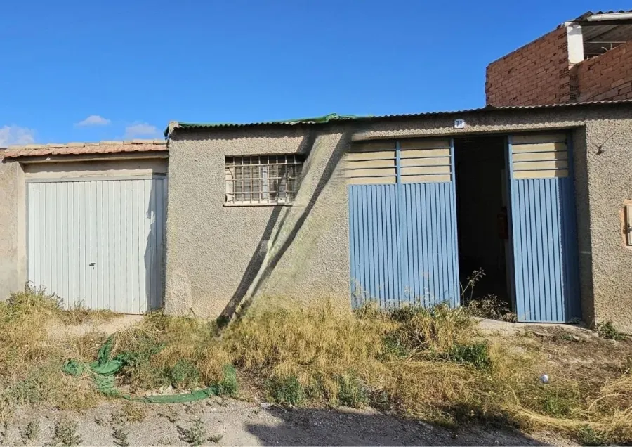 Venta Nave Industrial Calle Mayor Sevilla en Totana